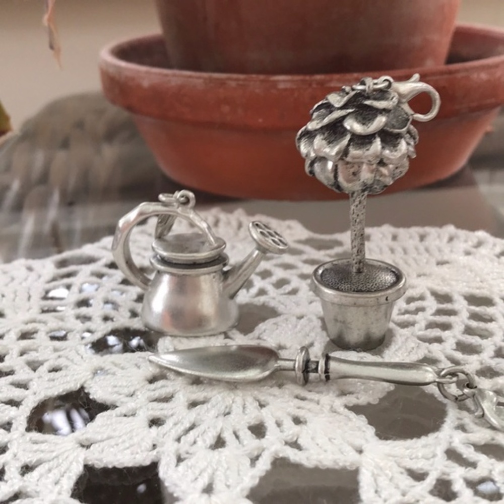 Three Garden Charms - Picture 10 of 10